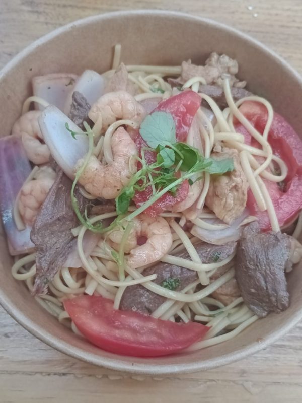 Tallarin Saltado 3 sabores